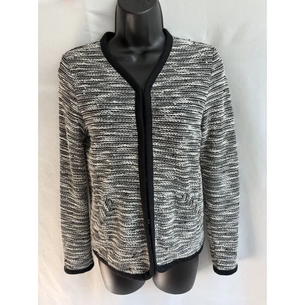J Crew Black White Boucle Tweed Cardigan Blazer Jacket Hook & Eye Size XS
